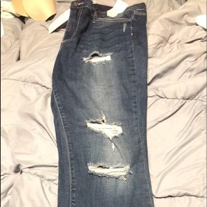 New rue 21 distressed jeans